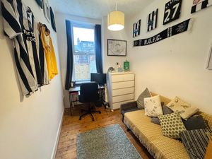 Photo 10- click for photo gallery